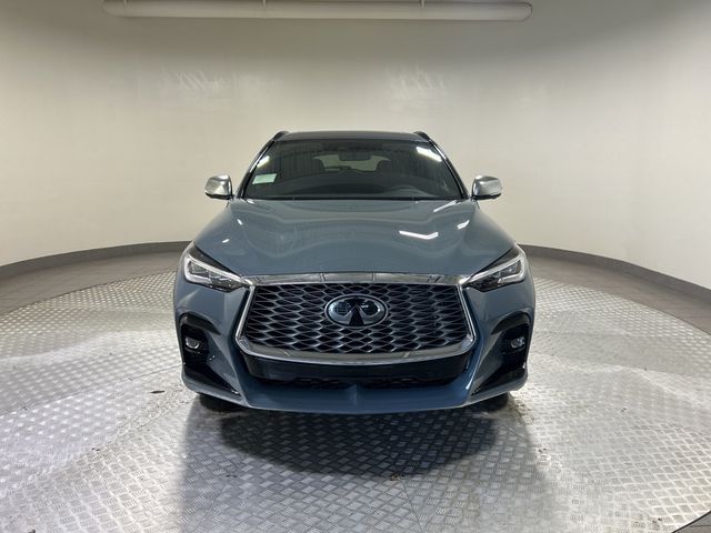 2025 INFINITI QX55 Essential