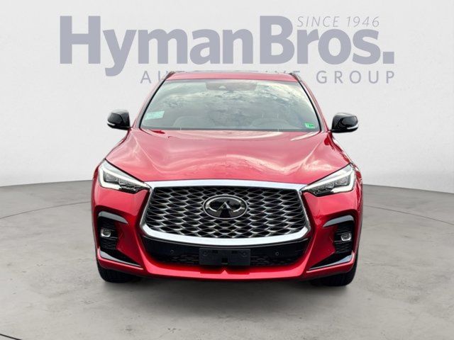 2025 INFINITI QX55 Essential