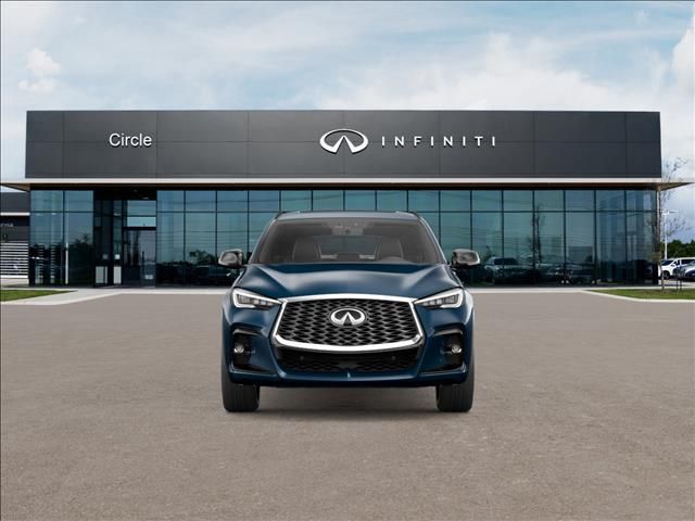 2025 INFINITI QX55 Essential
