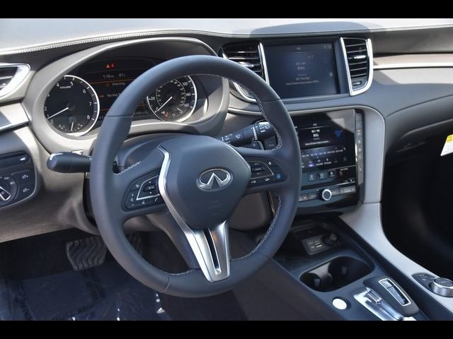 2025 INFINITI QX55 Luxe