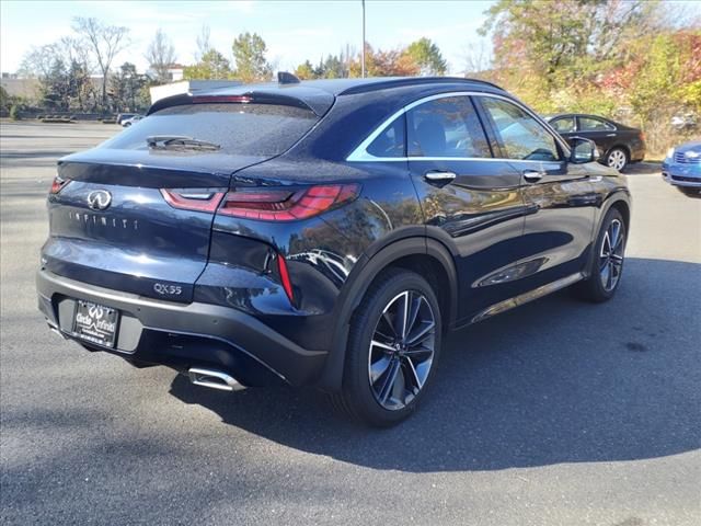 2025 INFINITI QX55 Luxe