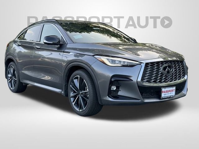 2025 INFINITI QX55 Essential