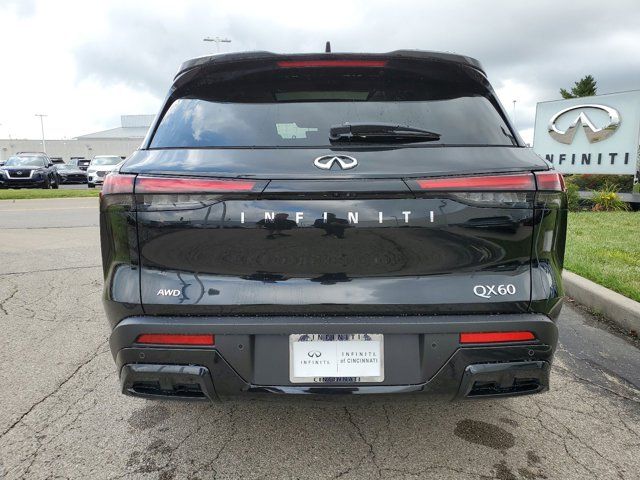 2025 INFINITI QX60 Luxe