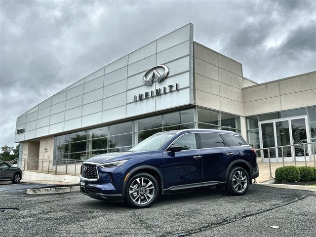 2025 INFINITI QX60 Luxe