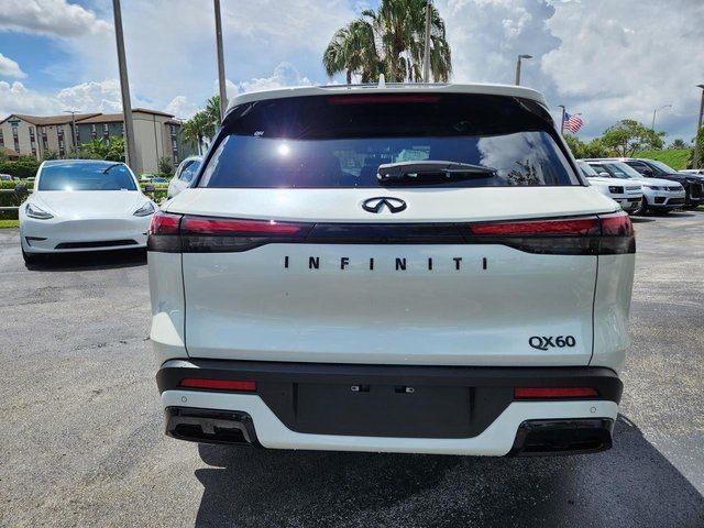 2025 INFINITI QX60 Luxe