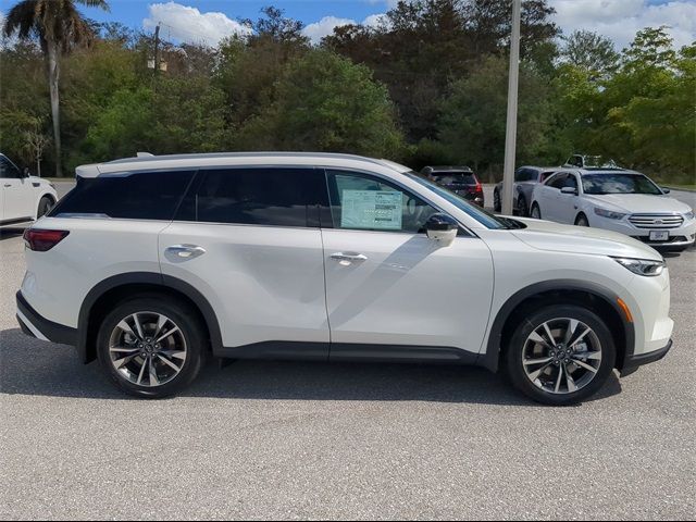 2025 INFINITI QX60 Luxe