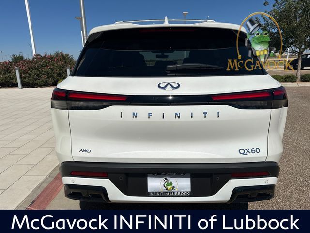 2025 INFINITI QX60 Luxe