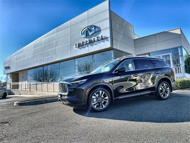 2025 INFINITI QX60 Luxe