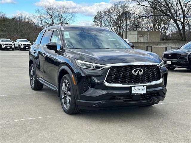 2025 INFINITI QX60 Luxe