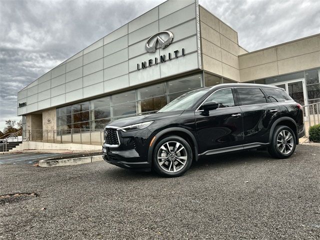 2025 INFINITI QX60 Luxe