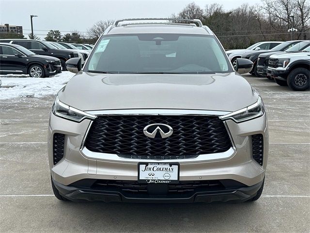 2025 INFINITI QX60 Luxe