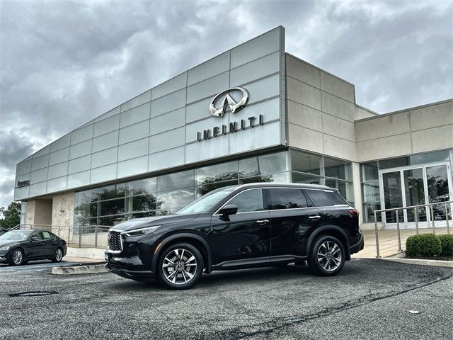 2025 INFINITI QX60 Luxe