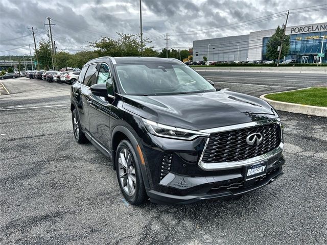 2025 INFINITI QX60 Luxe