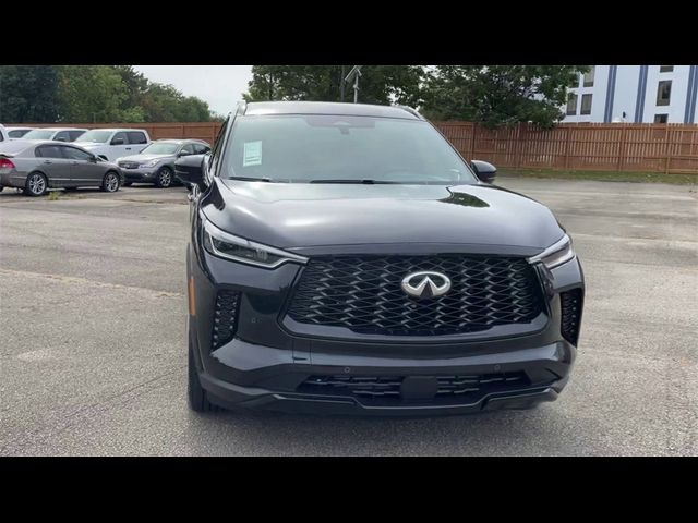 2025 INFINITI QX60 Luxe