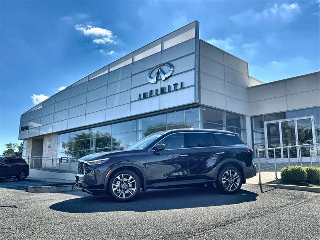 2025 INFINITI QX60 Luxe