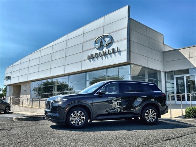 2025 INFINITI QX60 Pure