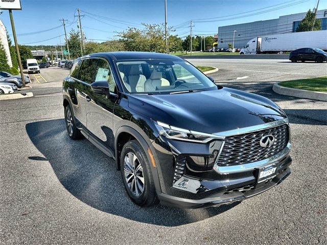 2025 INFINITI QX60 Pure