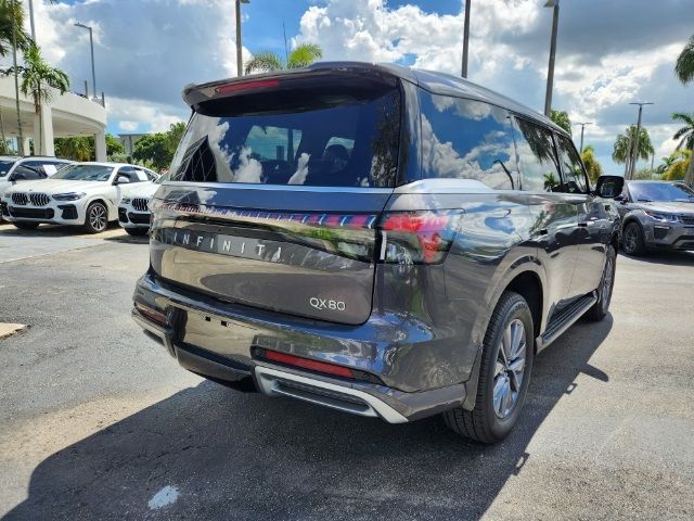 2025 INFINITI QX80 PURE