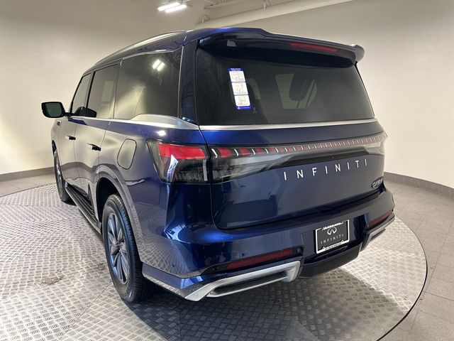 2025 INFINITI QX80 PURE