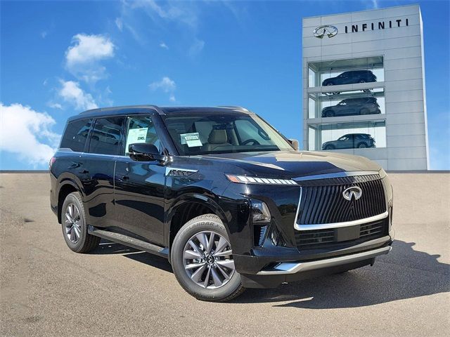 2025 INFINITI QX80 PURE