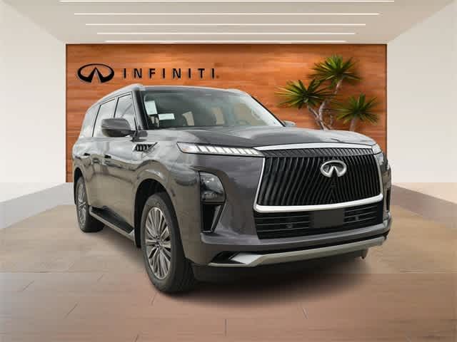 2025 INFINITI QX80 Luxe