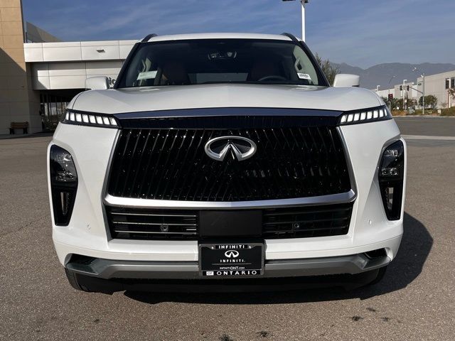 2025 INFINITI QX80 Luxe