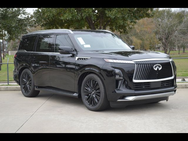 2025 INFINITI QX80 Luxe