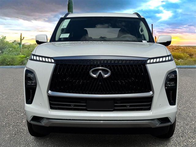 2025 INFINITI QX80 Luxe