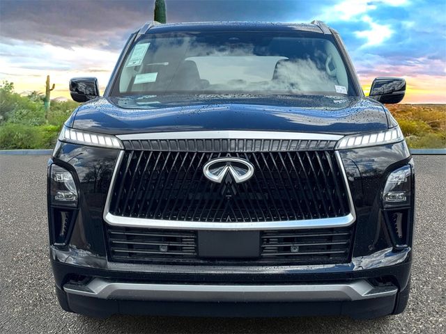 2025 INFINITI QX80 Luxe