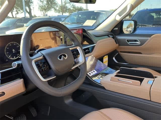 2025 INFINITI QX80 Luxe