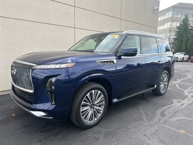 2025 INFINITI QX80 Luxe