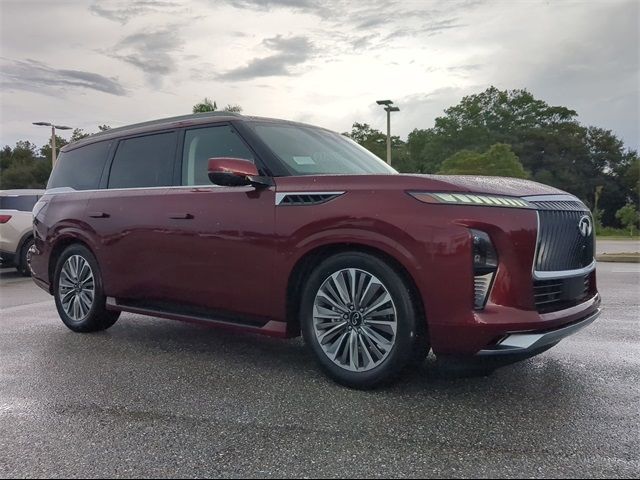 2025 INFINITI QX80 Luxe