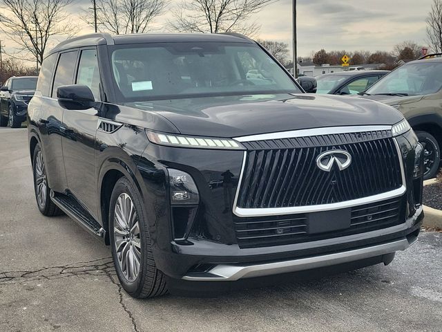 2025 INFINITI QX80 Luxe