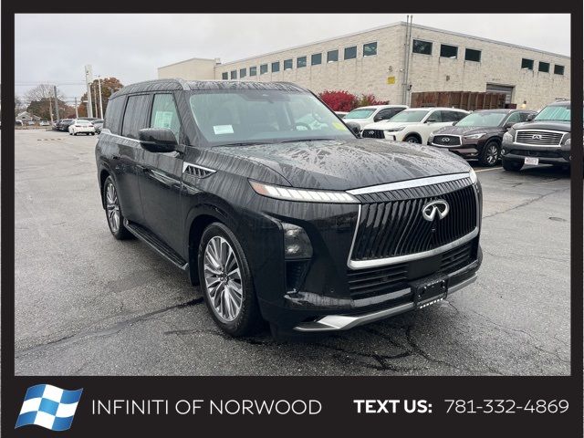 2025 INFINITI QX80 Luxe