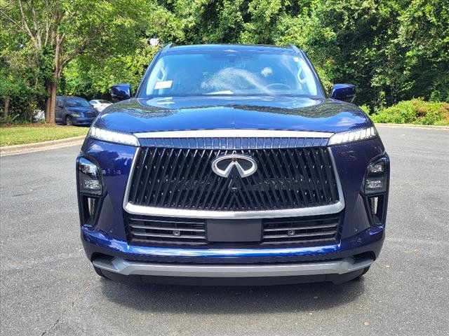 2025 INFINITI QX80 Luxe