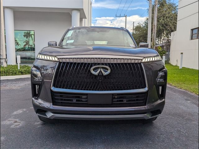 2025 INFINITI QX80 Luxe