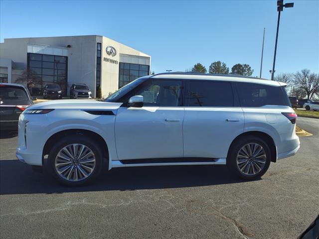 2025 INFINITI QX80 Luxe