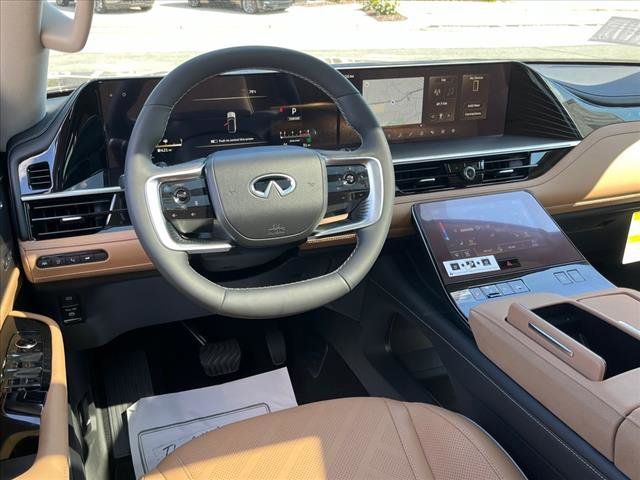 2025 INFINITI QX80 Luxe