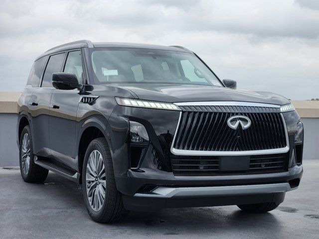 2025 INFINITI QX80 Luxe