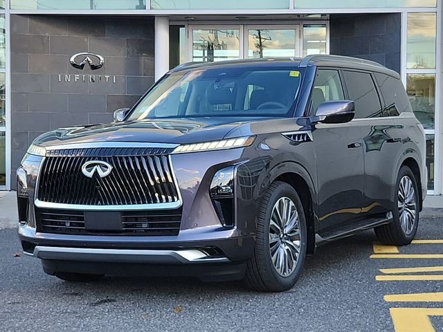 2025 INFINITI QX80 Luxe