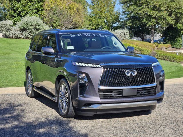 2025 INFINITI QX80 Luxe