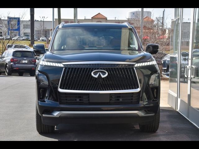 2025 INFINITI QX80 Luxe