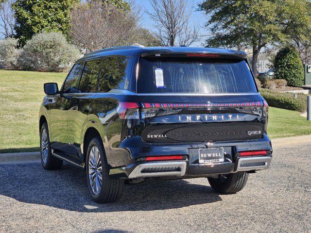 2025 INFINITI QX80 Luxe