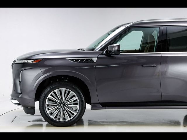 2025 INFINITI QX80 Luxe