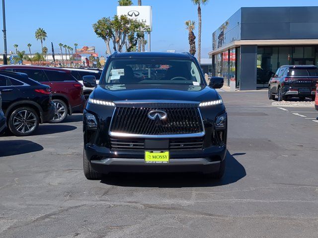 2025 INFINITI QX80 Luxe