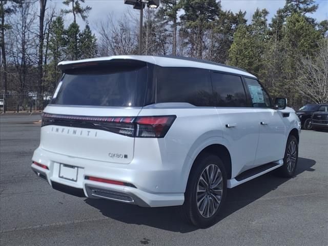 2025 INFINITI QX80 Luxe