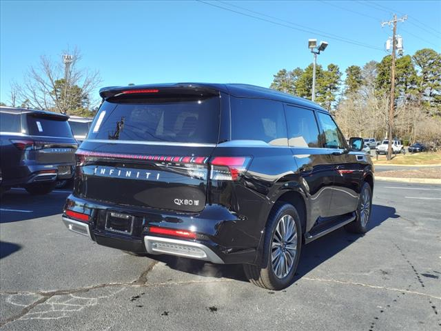 2025 INFINITI QX80 Luxe