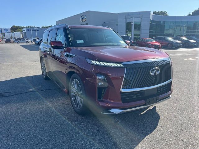 2025 INFINITI QX80 Luxe