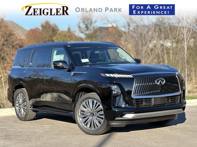 2025 INFINITI QX80 Luxe