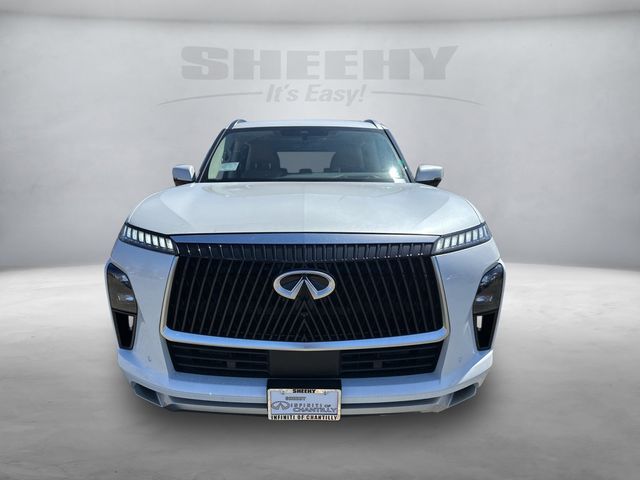 2025 INFINITI QX80 Luxe